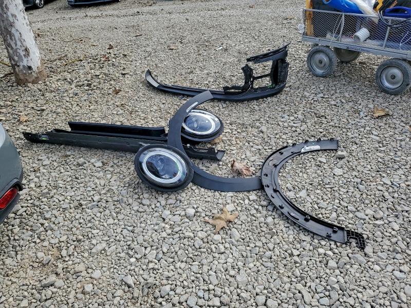 Фото 12 - MINI COOPER