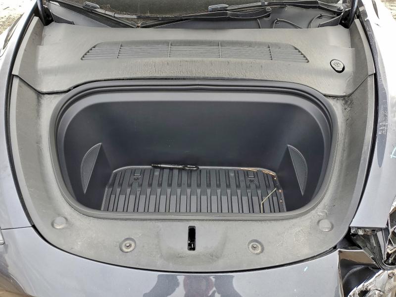 Фото 11 - TESLA MODEL Y