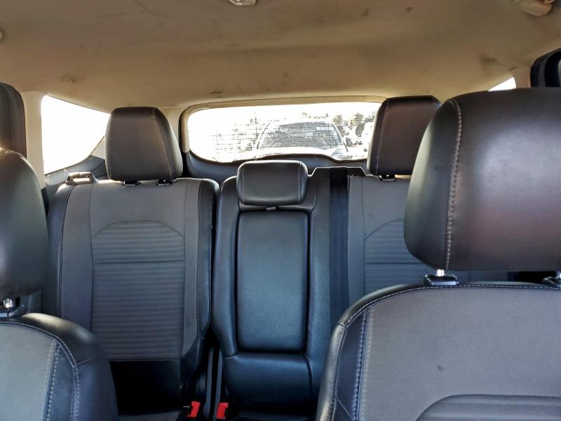 Фото 10 - FORD ESCAPE