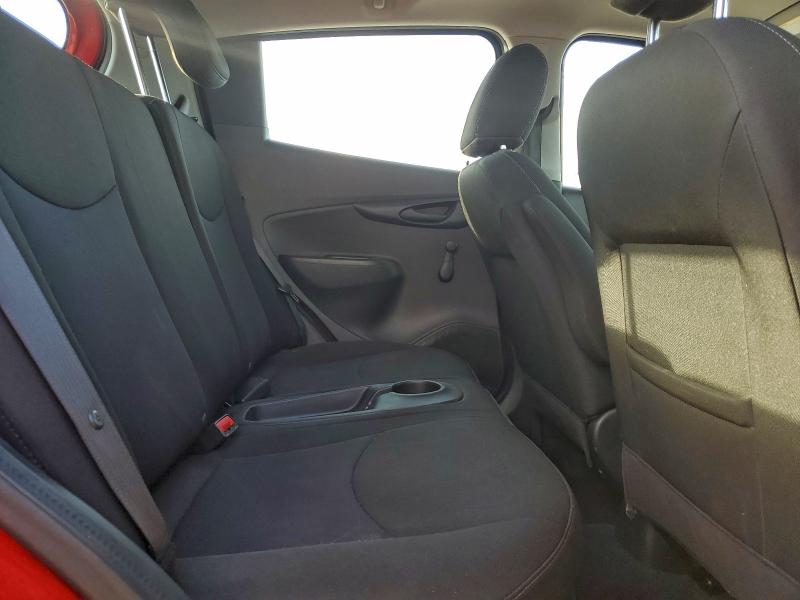 Фото 10 - CHEVROLET SPARK