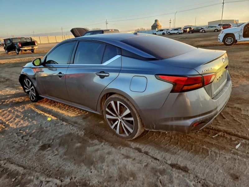 Фото 2 - NISSAN ALTIMA