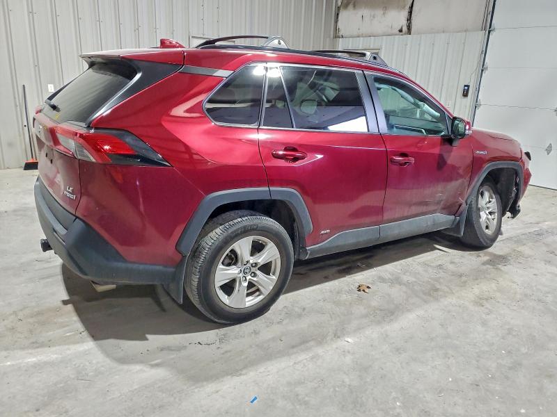 Фото 3 - TOYOTA RAV4