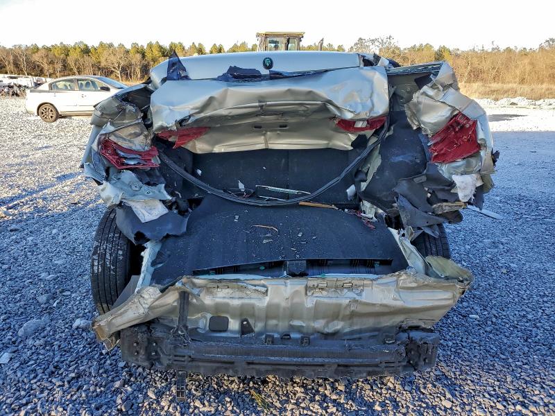 Фото 6 - HYUNDAI ACCENT