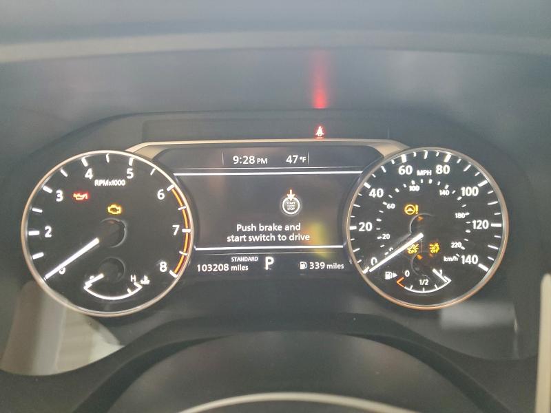 Фото 9 - NISSAN ROGUE