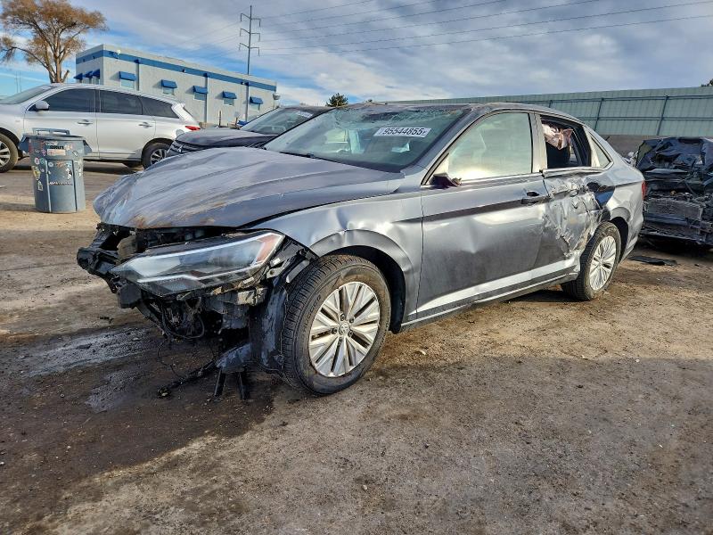 Фото 1 - VOLKSWAGEN JETTA