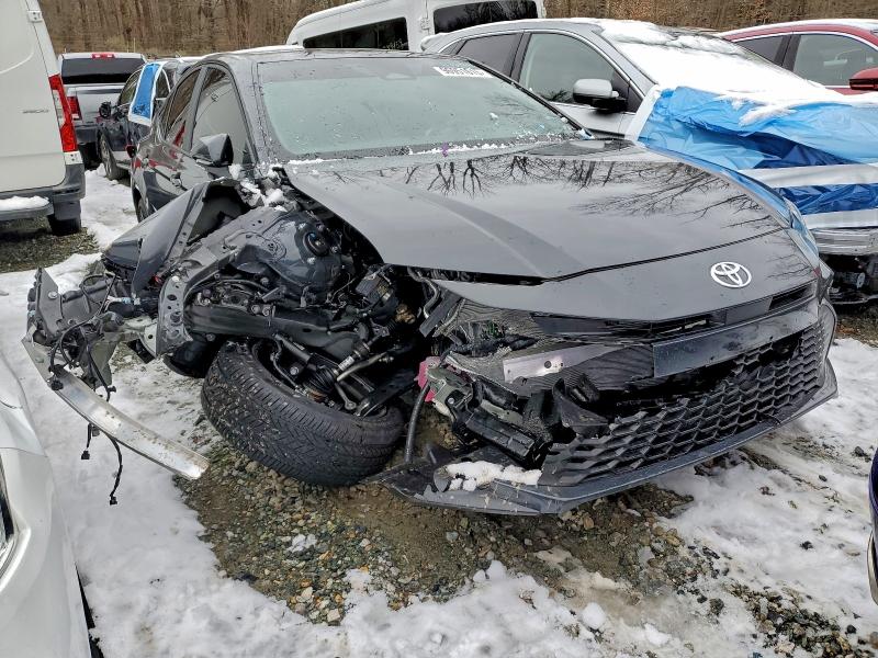 Фото 4 - TOYOTA CAMRY