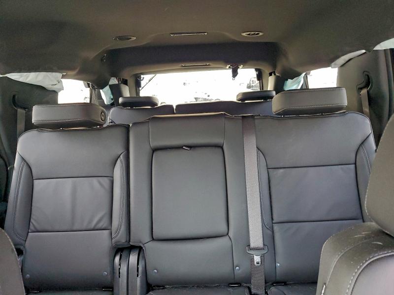 Фото 10 - CHEVROLET TAHOE