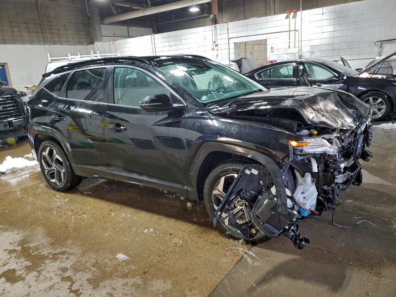 Фото 4 - HYUNDAI TUCSON