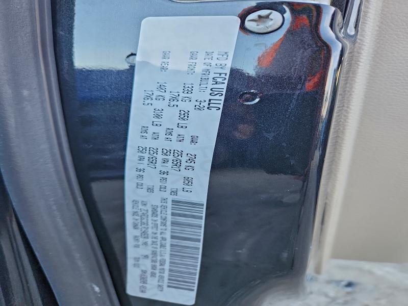 Фото 13 - DODGE CARAVAN