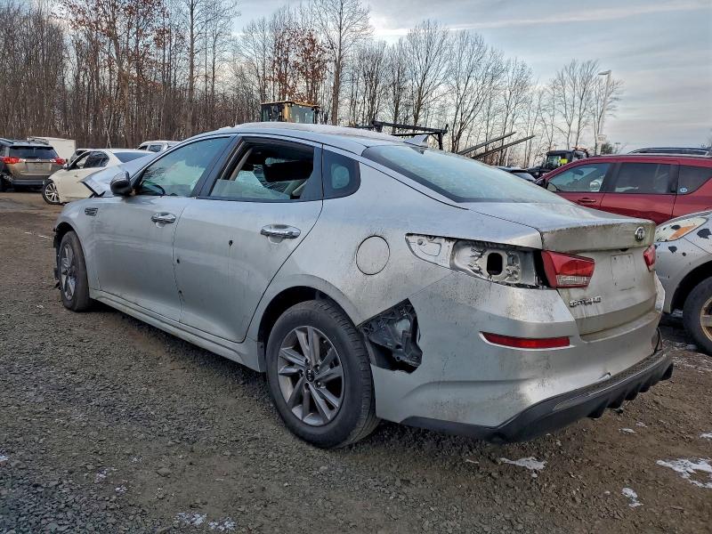 Фото 2 - KIA OPTIMA