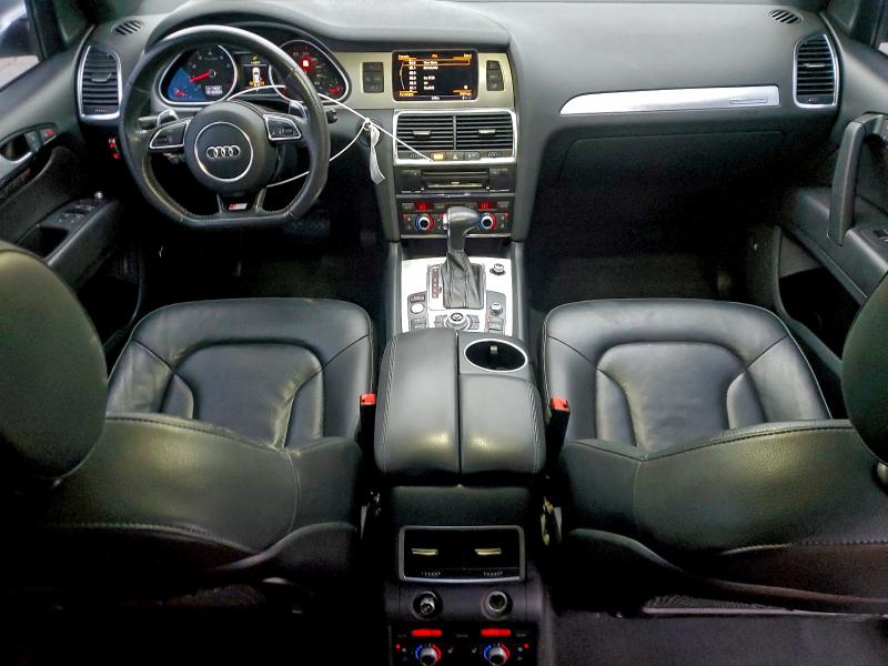 Фото 8 - AUDI Q7