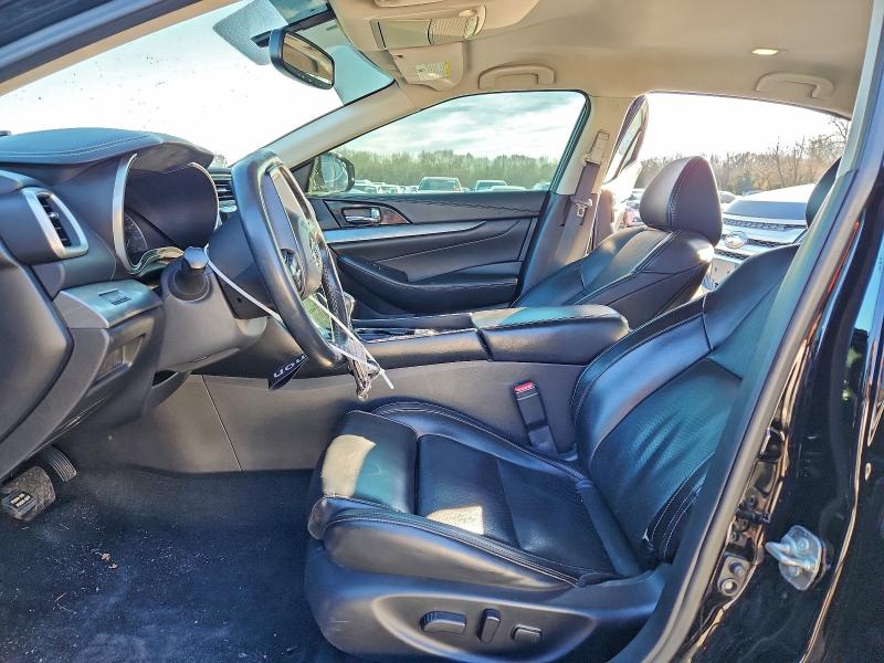 Фото 7 - NISSAN MAXIMA