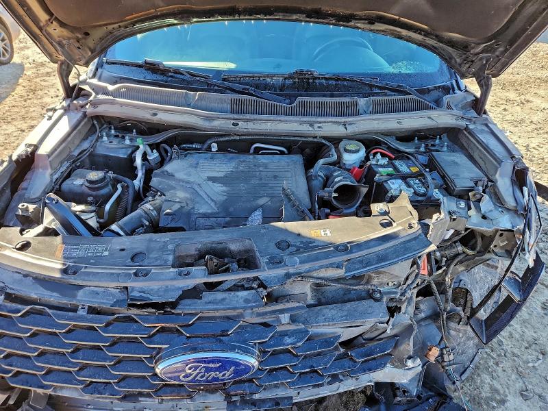 Фото 11 - FORD EXPLORER