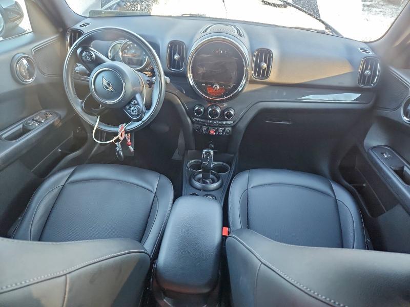 Фото 8 - MINI COOPER