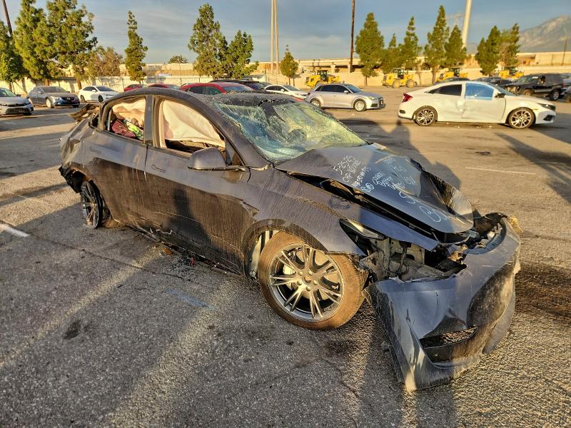 Фото 4 - TESLA MODEL Y