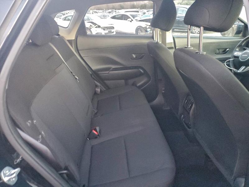 Фото 11 - HYUNDAI KONA