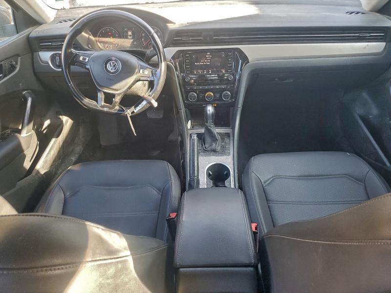 Фото 8 - VOLKSWAGEN PASSAT