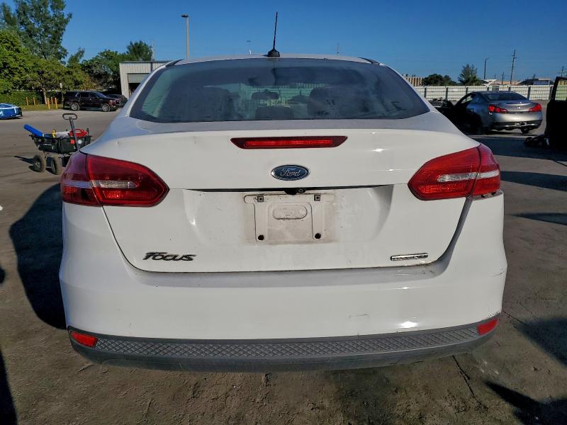 Фото 6 - FORD FOCUS