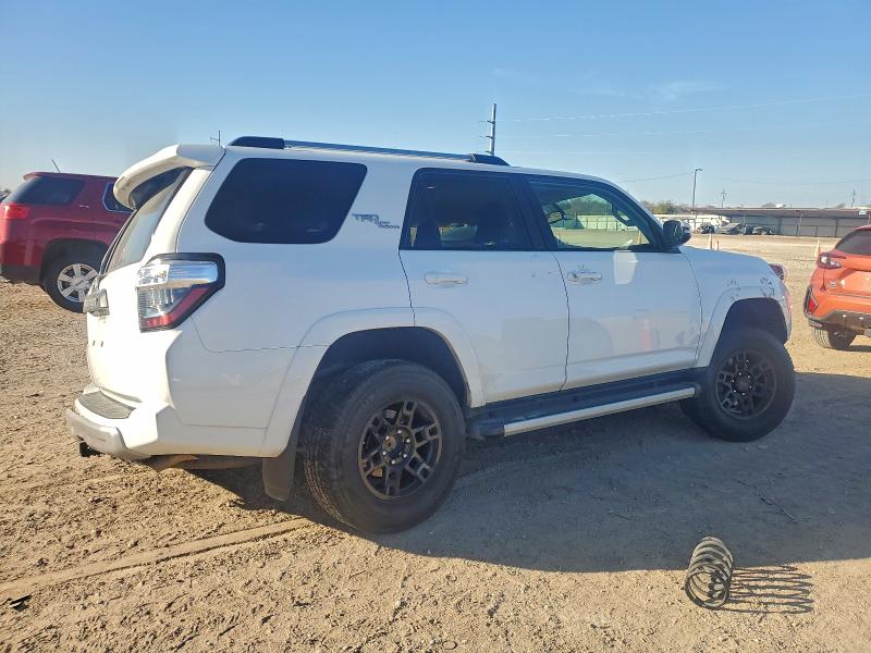 Фото 3 - TOYOTA 4RUNNER