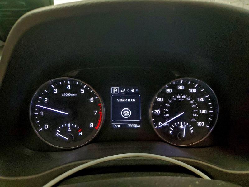 Фото 9 - HYUNDAI ELANTRA