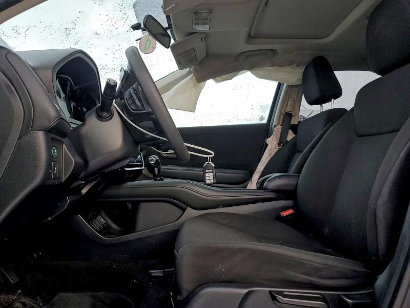 Фото 7 - HONDA HR-V