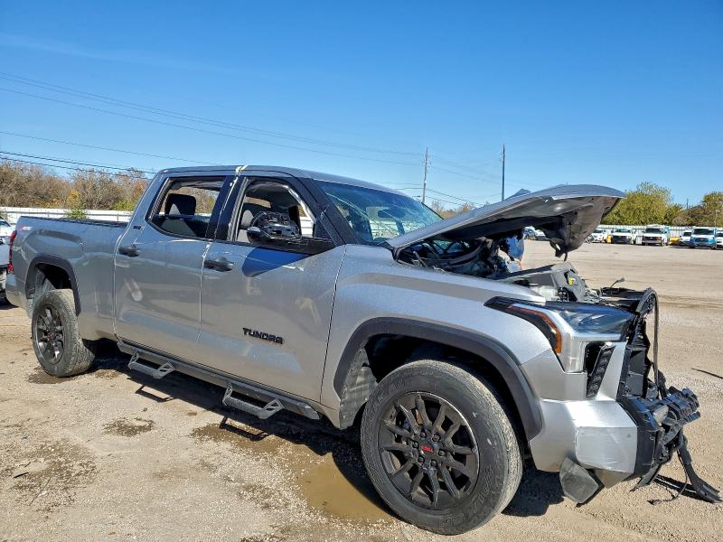 Фото 4 - TOYOTA TUNDRA