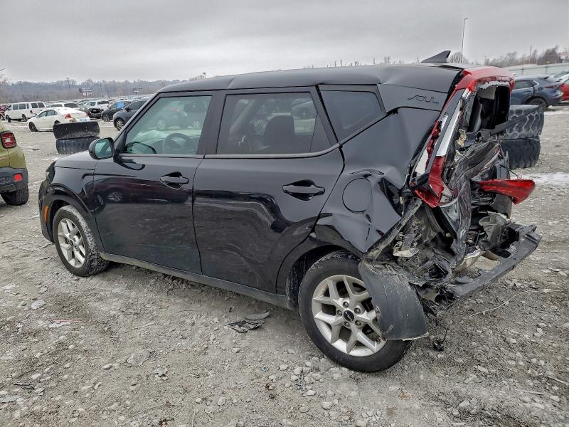 Фото 2 - KIA SOUL