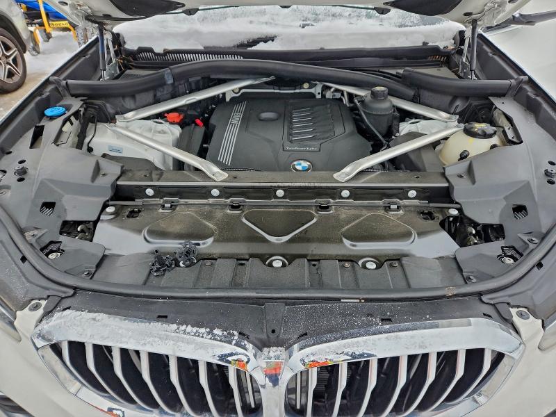 Фото 12 - BMW X5