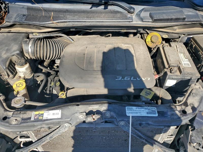 Фото 12 - CHRYSLER MINIVAN