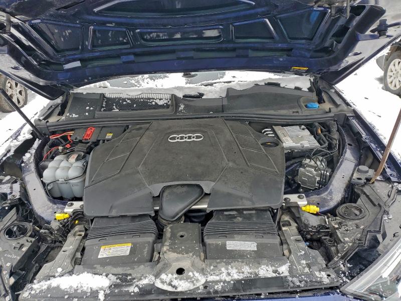 Фото 12 - AUDI Q7