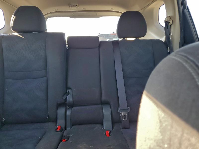 Фото 10 - NISSAN ROGUE