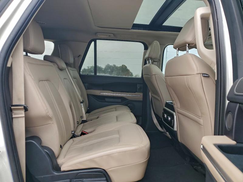 Фото 11 - FORD EXPEDITION