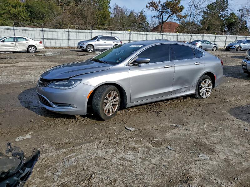 Фото 1 - CHRYSLER 200