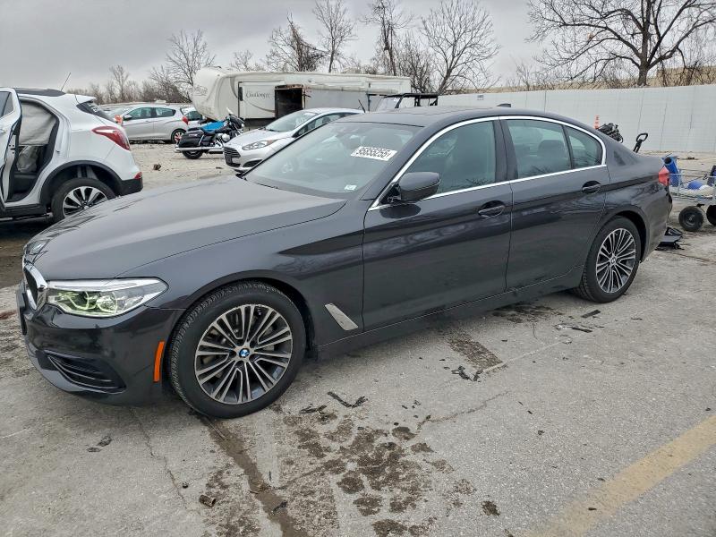 Фото 1 - BMW 5 SERIES