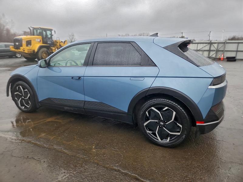 Фото 2 - HYUNDAI IONIQ