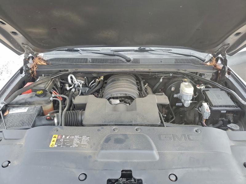 Фото 12 - GMC YUKON