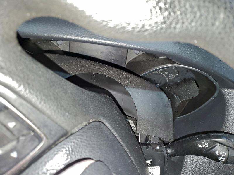 Фото 9 - FORD FOCUS