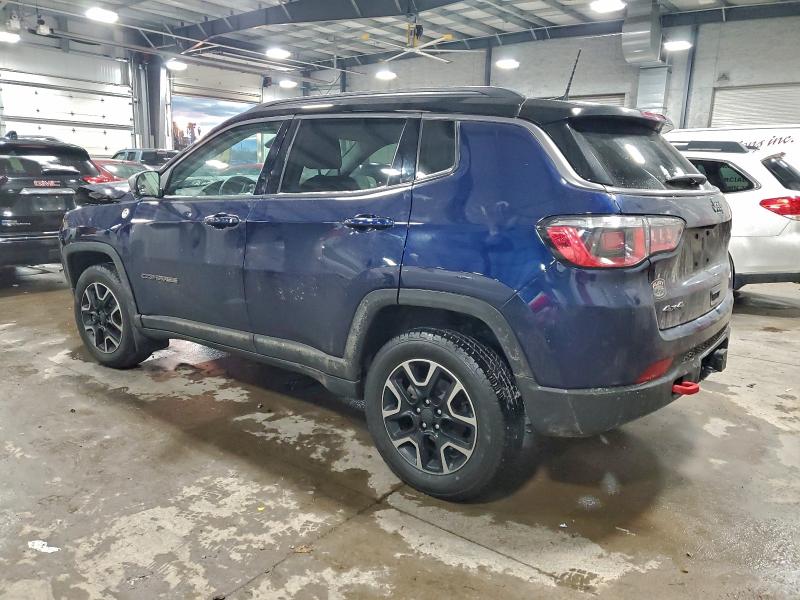 Фото 2 - JEEP COMPASS