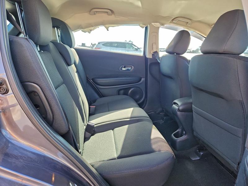 Фото 11 - HONDA HR-V