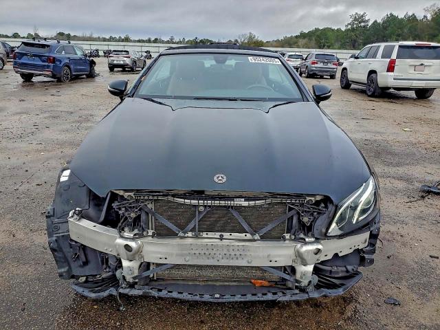 Фото 5 - MERCEDES-BENZ E-CLASS