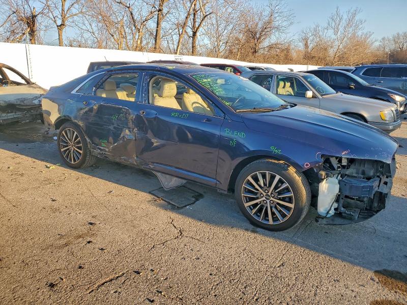 Фото 4 - LINCOLN MKZ