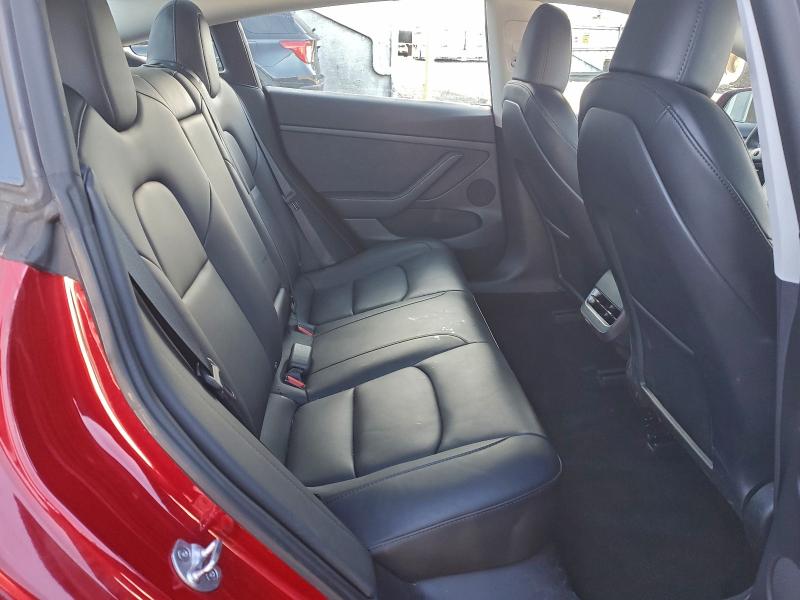 Фото 10 - TESLA MODEL 3