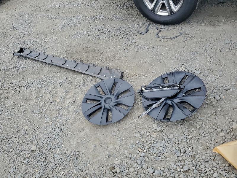 Фото 12 - TESLA MODEL Y