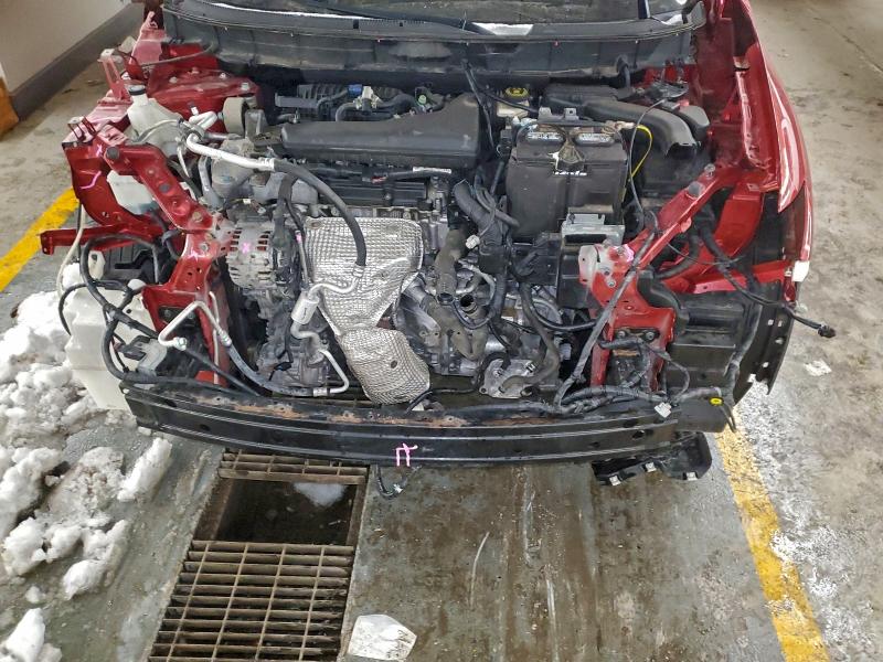 Фото 12 - NISSAN ROGUE