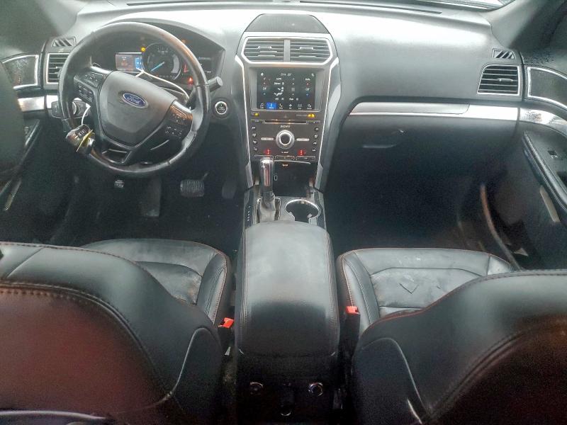 Фото 8 - FORD EXPLORER