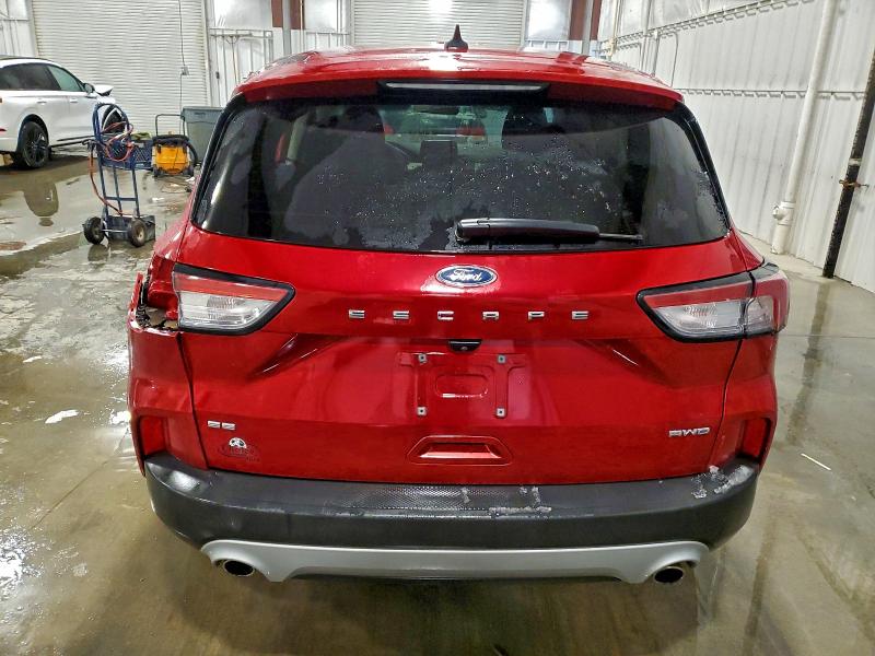 Фото 6 - FORD ESCAPE
