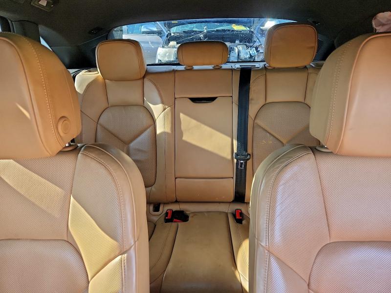 Фото 10 - PORSCHE MACAN