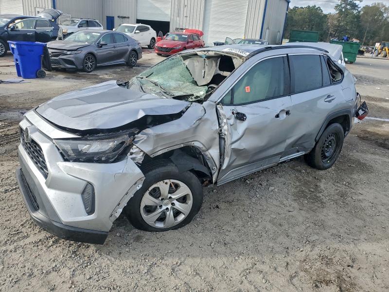 Фото 1 - TOYOTA RAV4