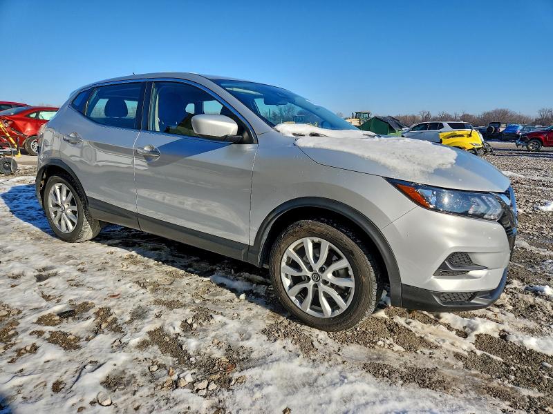 Фото 4 - NISSAN ROGUE