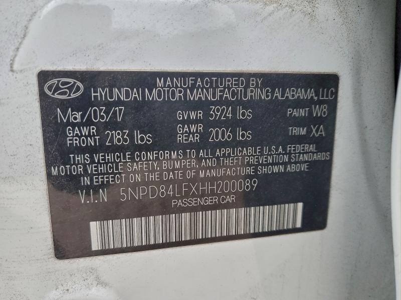 Фото 12 - HYUNDAI ELANTRA